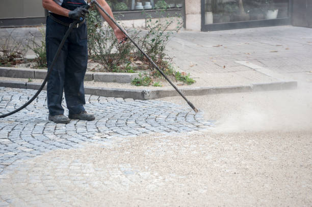 Professional Pressure washing in Borden, IN